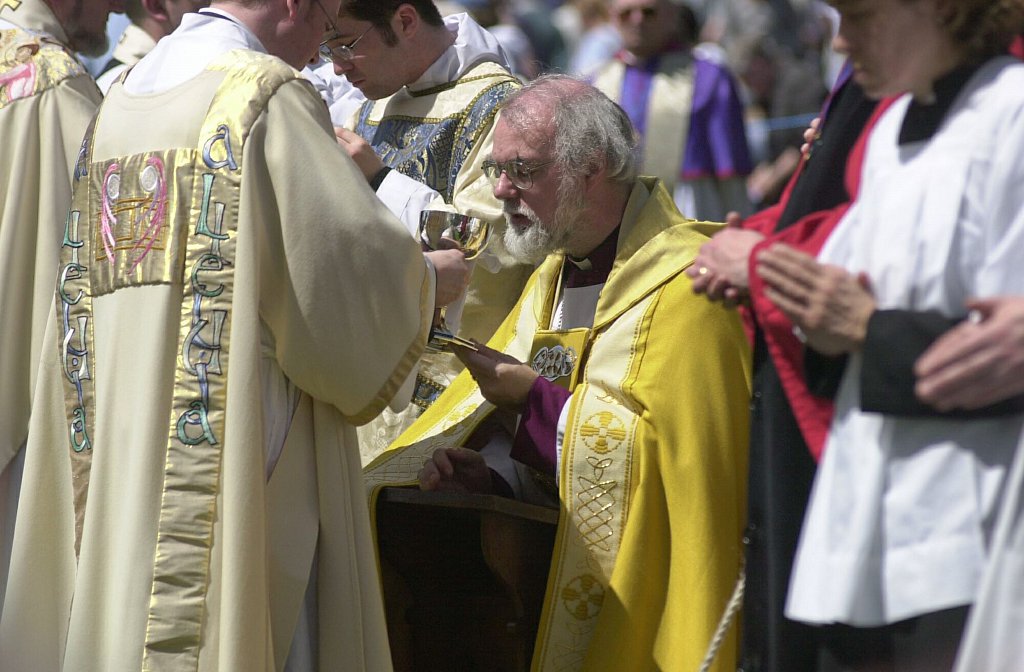 barber-rowan-williams-walsingham06.jpg