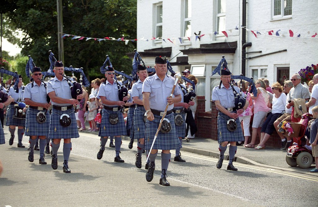 barber-sutton-sea-carnival012.jpg