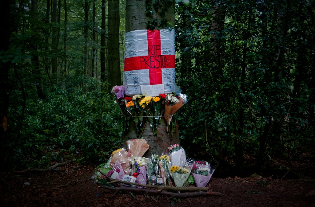 barber-england-flag-memorial01.jpg