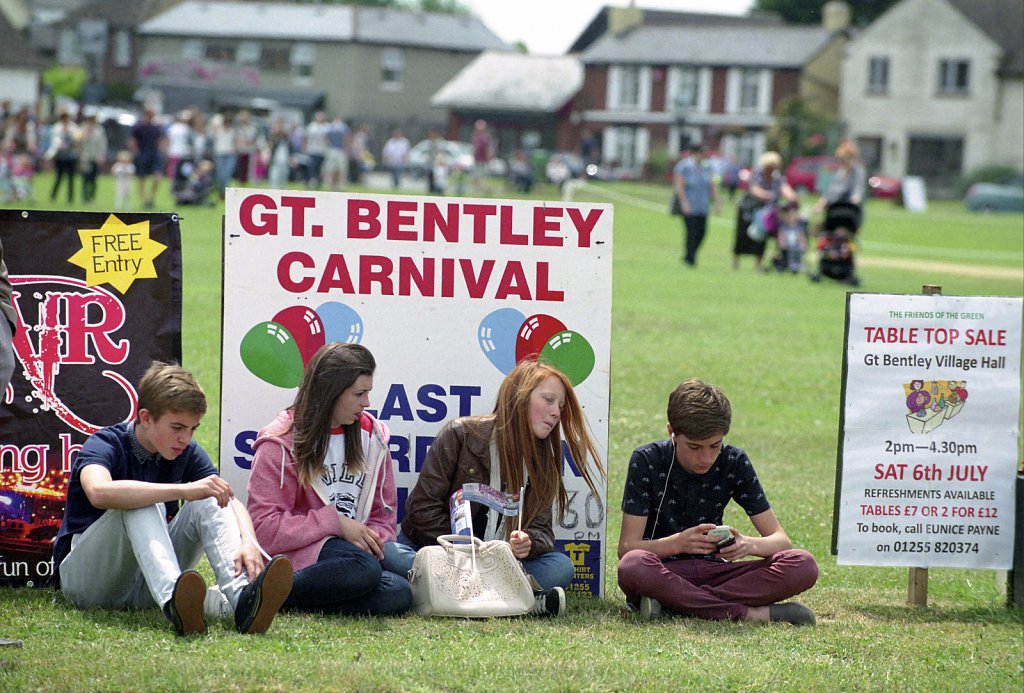 barber-great-bentley-carnival-2013-03.jpg