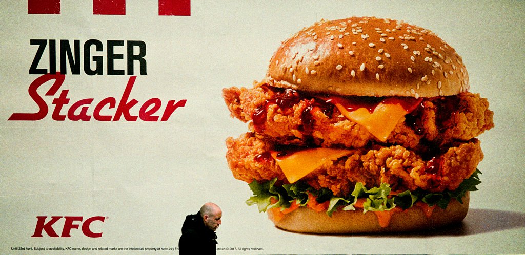 barber-kfc-zinger-02.jpg