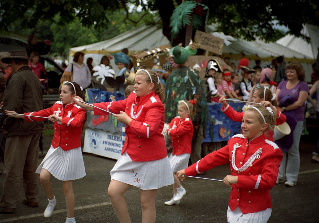 barber-marching-parade08.jpg