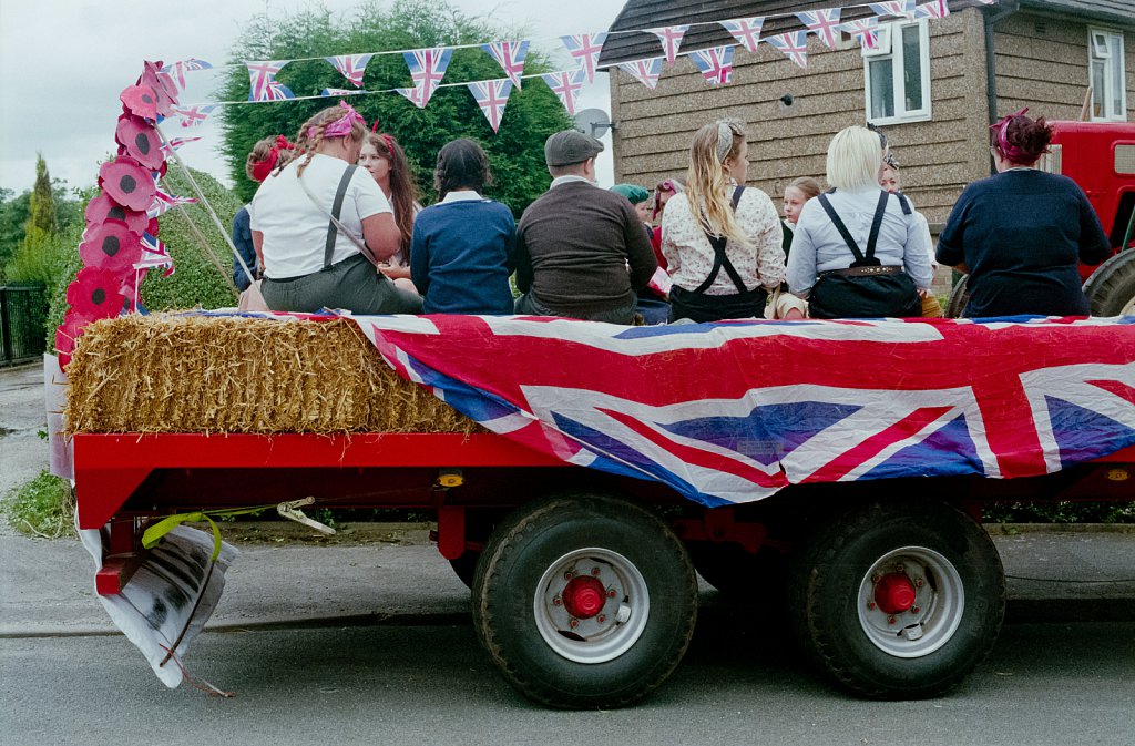 barber-union-jack-carnival-float02-1.jpg