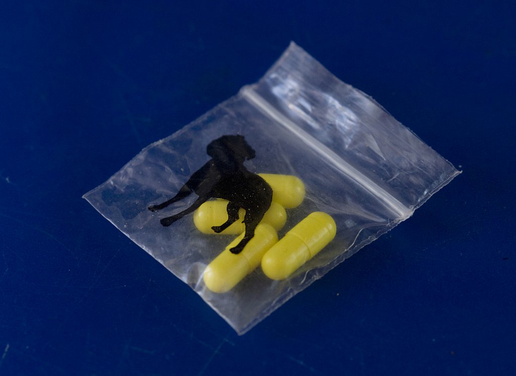 barber-mephedrone-05.jpg