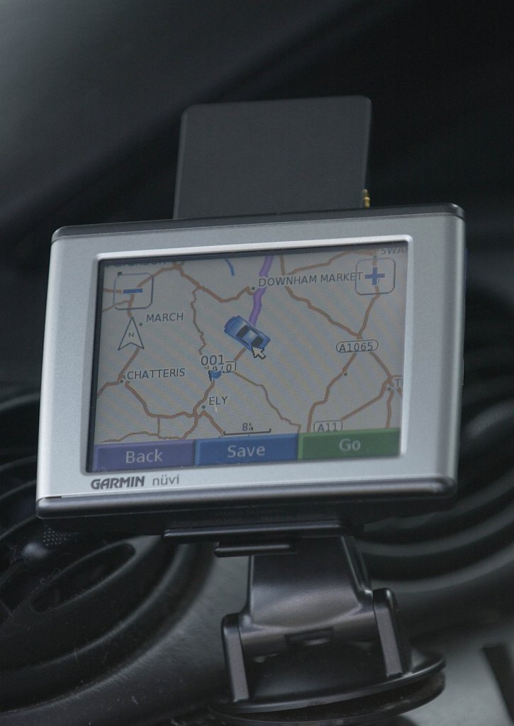 barber-garmin-sat-nav04.jpg