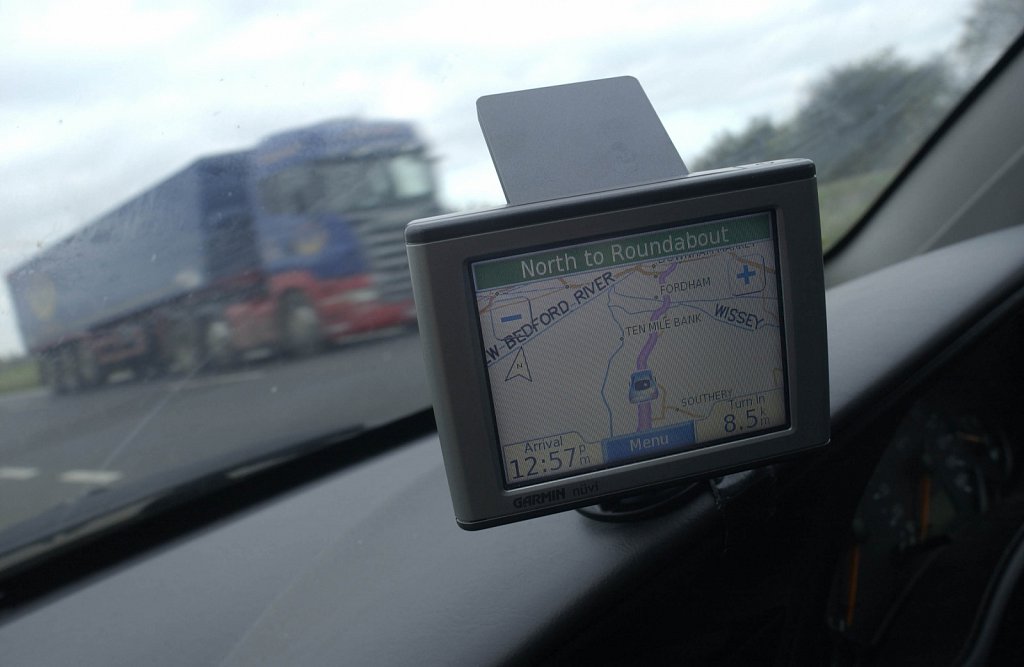 barber-garmin-sat-nav08.jpg