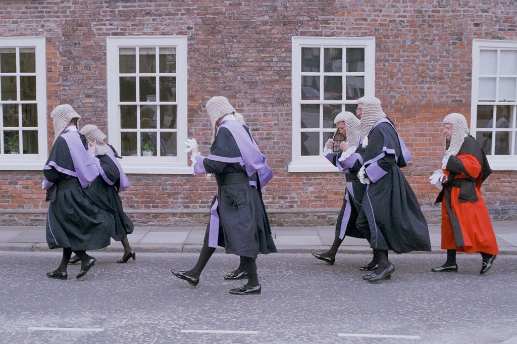 barber-judges-procession01-copy.jpg