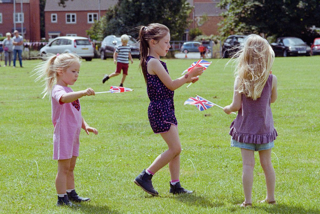 barber-dereham-peace-day-01.jpg