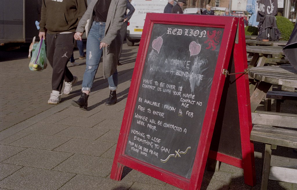 barber-pub-sign-01.jpg