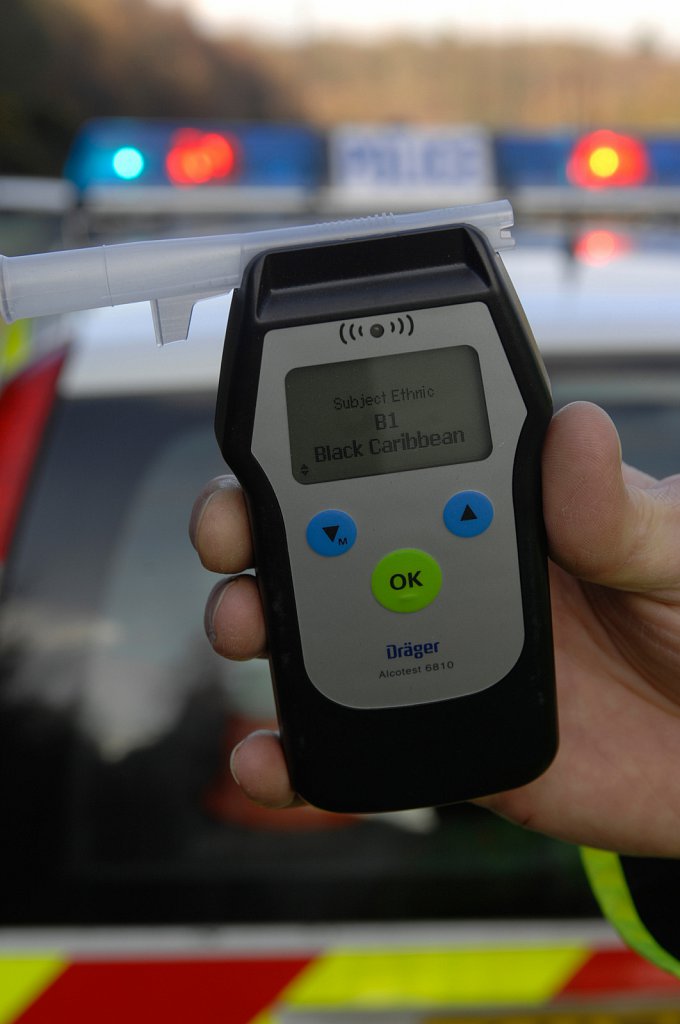 barber-police-breathalyser-8.jpg