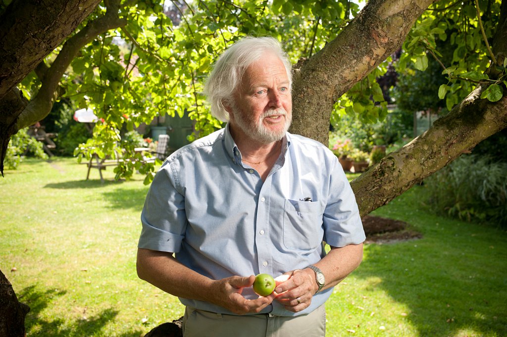 Actor Ian Lavender/